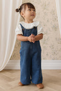 Salopette classique en jean de coton uni indigo à jambes larges avec bavette et bretelles pour enfants de 6 mois à 10 ans