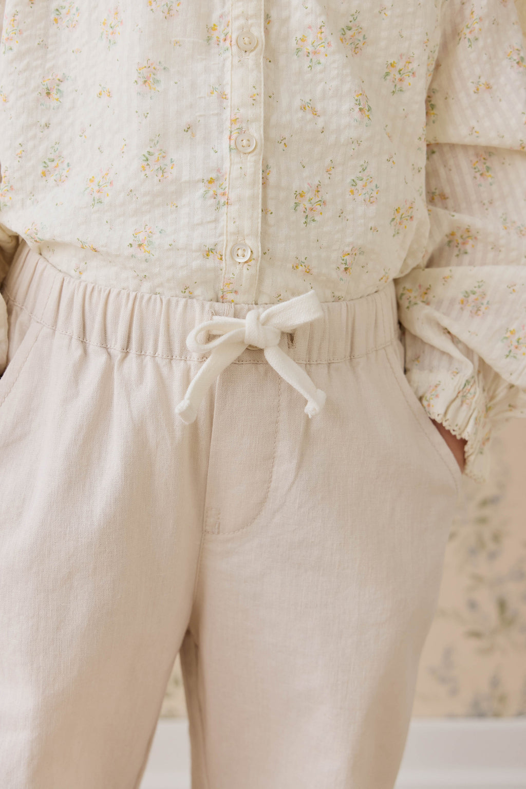 Pantalon droit décontracté en lin de coton naturel uni avec taille élastique pour enfants de 6 mois à 10 ans