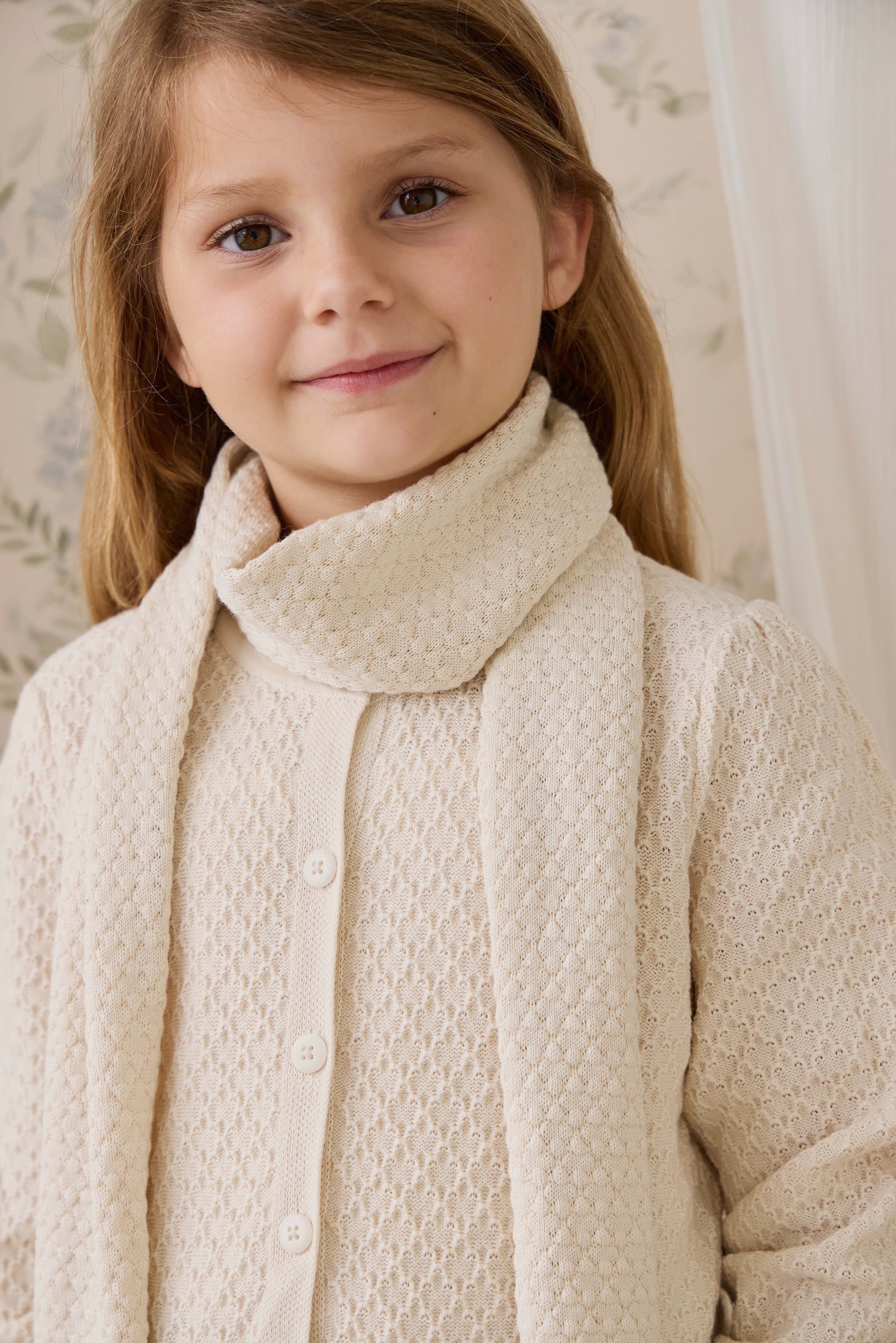Écharpe en maille de coton texturé vanille classique, douce et chaude pour enfants