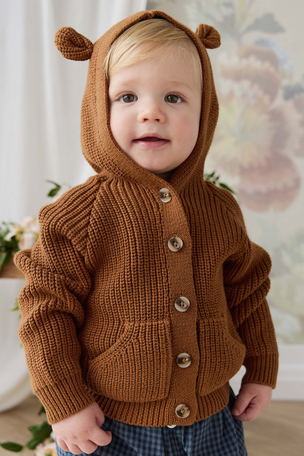 Gilet Doux et Chaud Marron Uni en Coton Tricoté avec Capuche, Détail Oreilles et Boutons pour Enfants 0-6 Ans