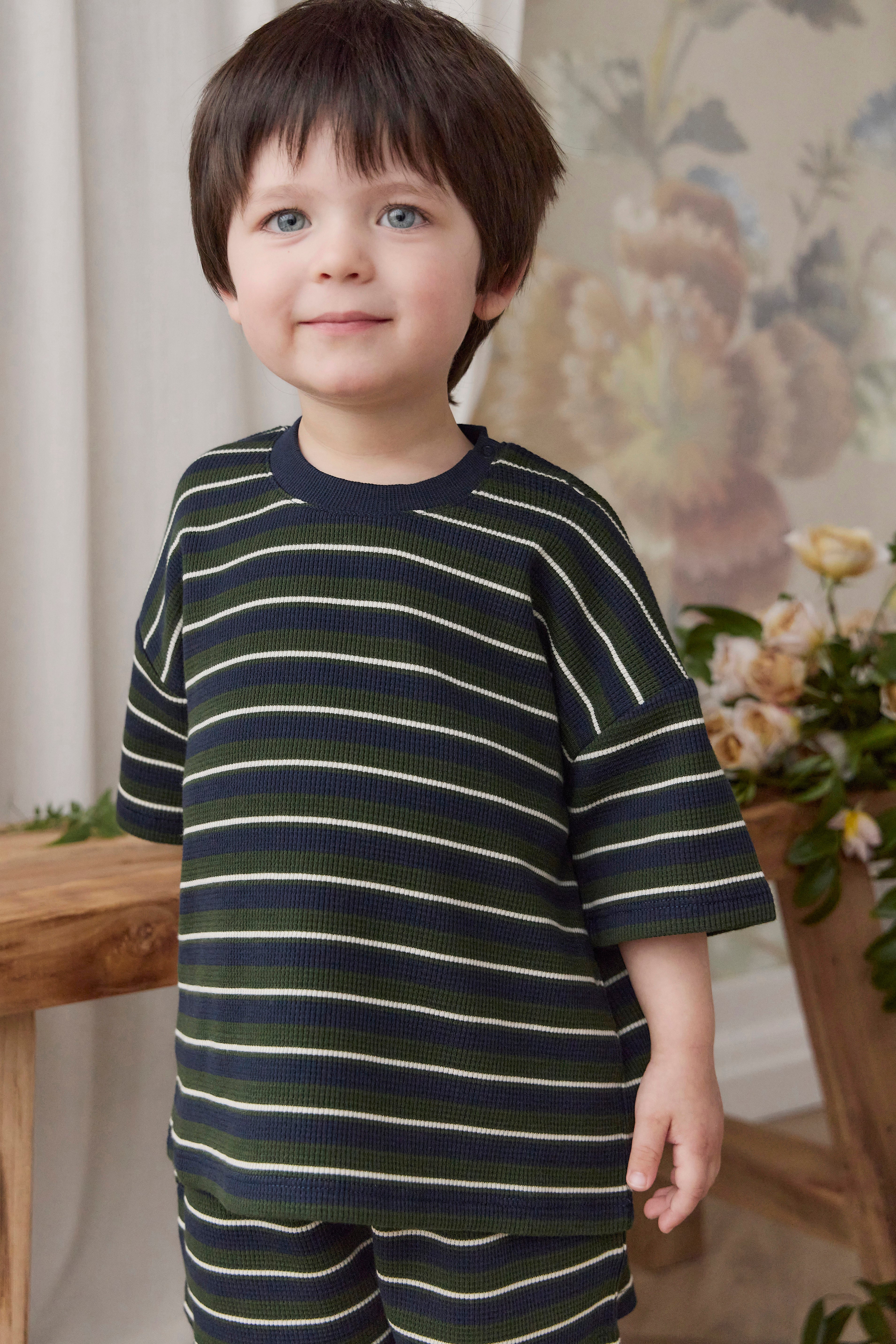 T-shirt décontracté en coton biologique à rayures marinières gaufrées bleu marine, à manches courtes et coupe décontractée pour enfants de 6 mois à 8 ans