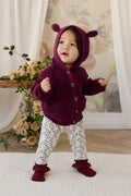 Cardigan douillet en maille de coton uni mûre foncée avec capuche, détails oreilles et boutonnage sur le devant, pour enfants de 0 à 6 ans