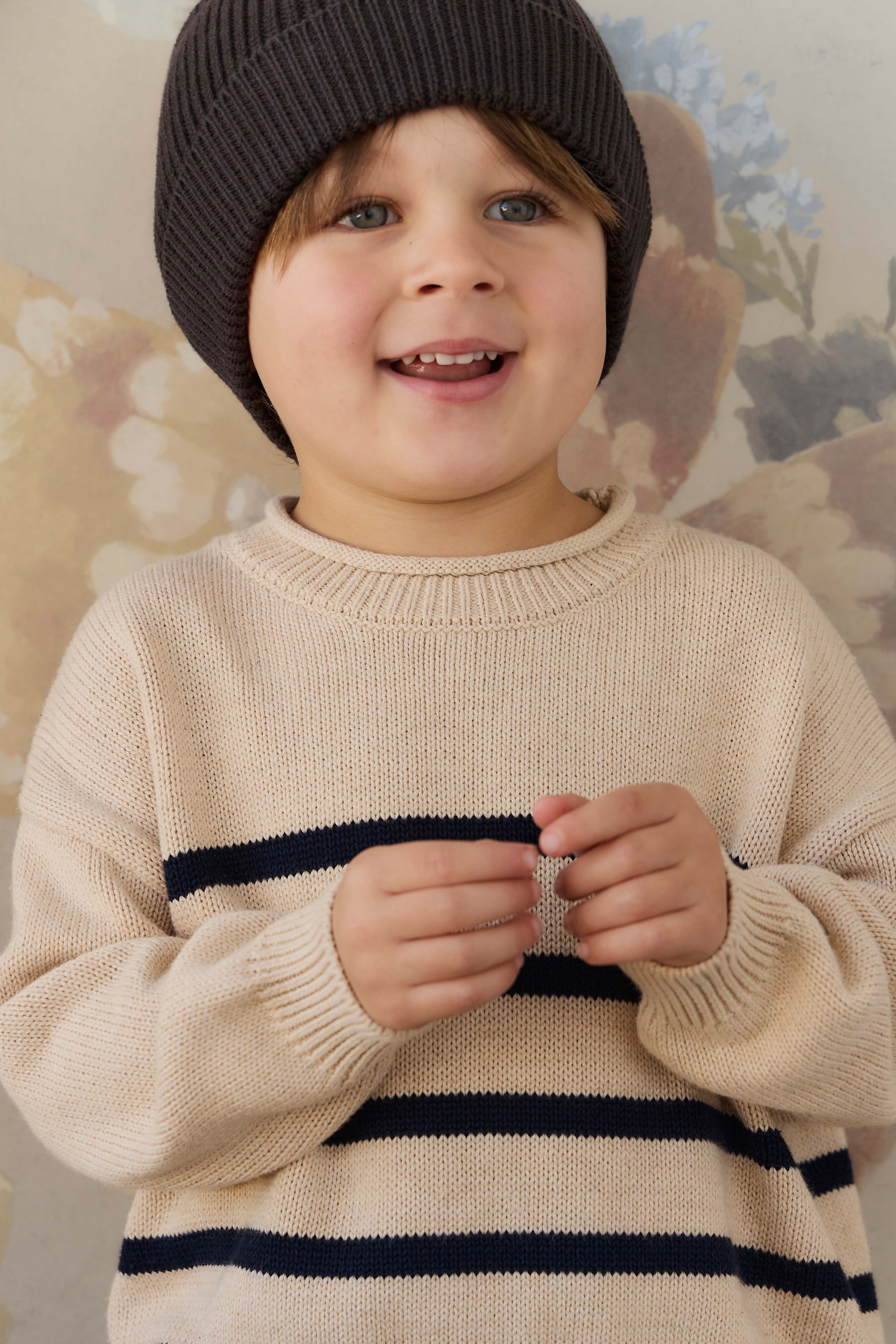 Pull en coton tricoté à rayures avoine et marine décontracté avec col rond et poignets côtelés pour enfants de 6 mois à 8 ans